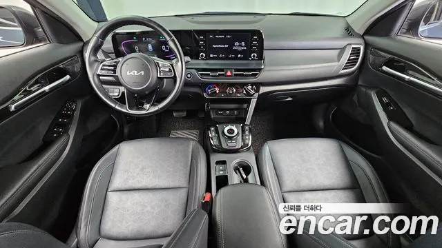 Kia Seltos New — Фото автомобиля 10