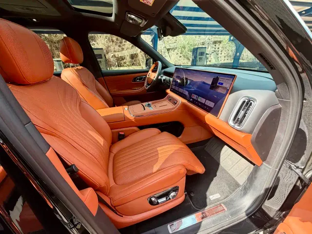 Geely Galaxy M9 — Фото автомобиля 8