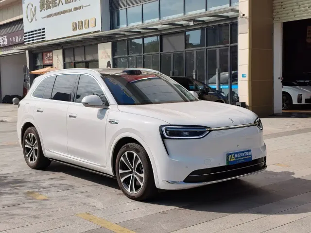 Aito M7 — Фото автомобиля 3