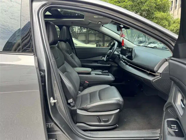 Nissan Ariya — Фото автомобиля 11