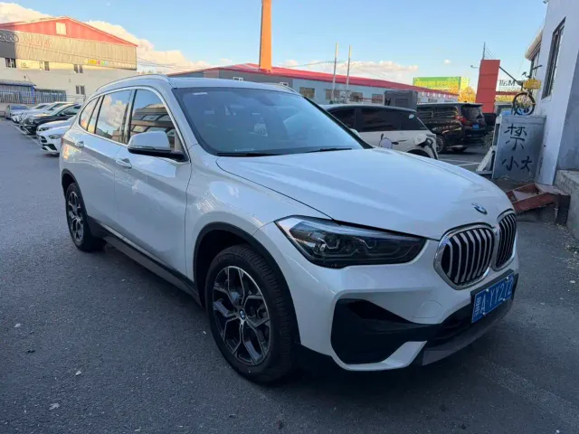 BMW X1 — Фото автомобиля 3