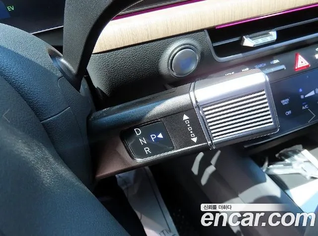 Hyundai Sonata Inspiration — Фото автомобиля 11