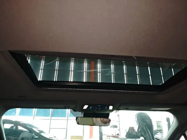Toyota Granvia — Фото автомобиля 13