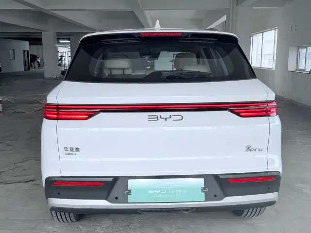 BYD Song Pro — Фото автомобиля 7