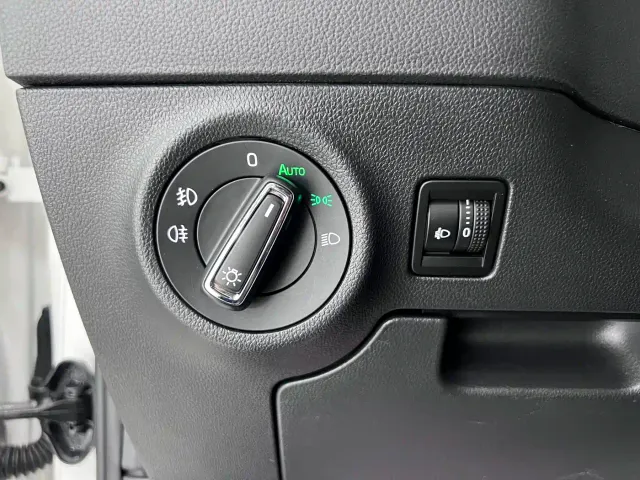 Skoda Karoq — Фото автомобиля 8