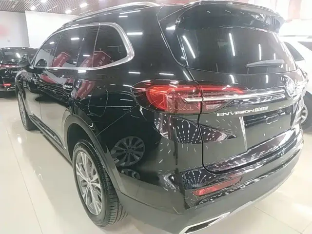 Buick Envision Plus — Фото автомобиля 4