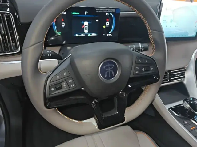 BYD Song Pro — Фото автомобиля 10