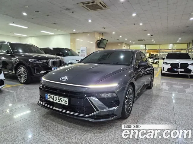Фотография автомобиля — Hyundai Sonata DN8