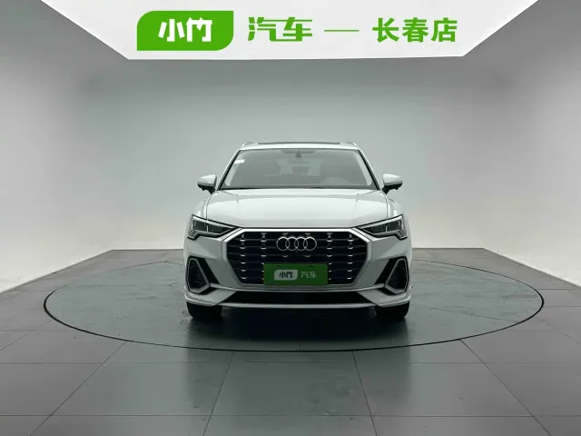 Audi Q3 — Фото автомобиля 2