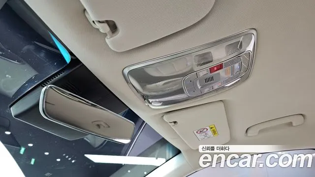 Genesis GV70 2.5T Бензин AWD — Фото автомобиля 15