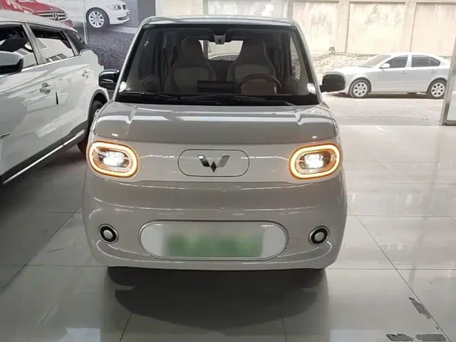Wuling Hongguang Mini EV — Фото автомобиля 2