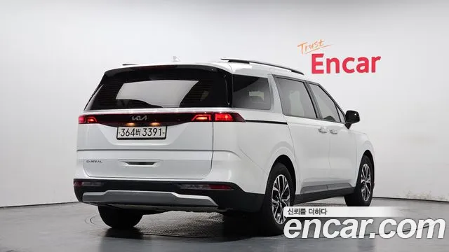 Kia Canival Carnival 4 поколение 9 мест Prestige — Фото автомобиля 2