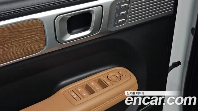 Hyundai Santa Fe MX5 — Фото автомобиля 29