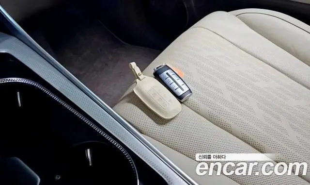 Genesis GV80 2.5T Бензин AWD — Фото автомобиля 14