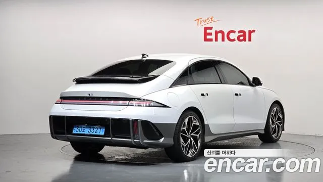 Hyundai Ioniq6 Long Range AWD — Фото автомобиля 2