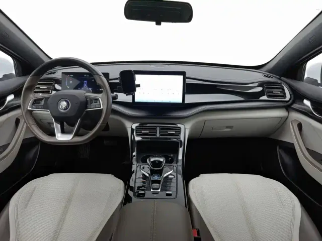 BYD Qin PLUS — Фото автомобиля 5