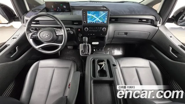 Hyundai Staria — Фото автомобиля 10