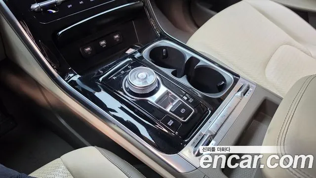 Kia Carnival 4th Gen — Фото автомобиля 12