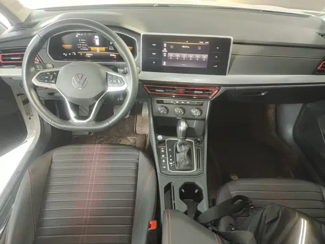 Volkswagen Lavida — Фото автомобиля 9