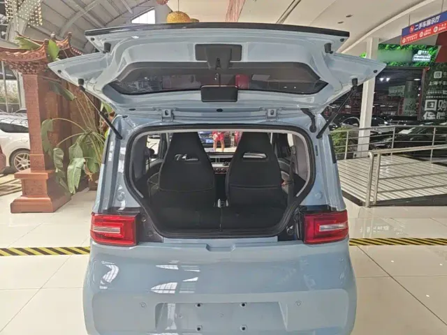 Wuling Hongguang Mini EV — Фото автомобиля 18