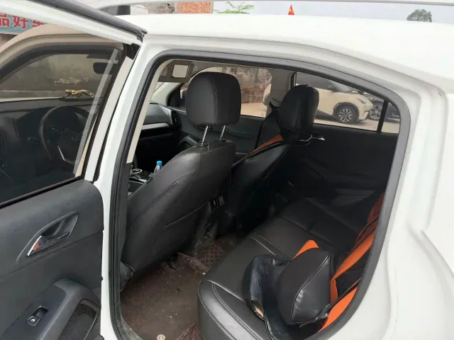 Hyundai ix35 — Фото автомобиля 4