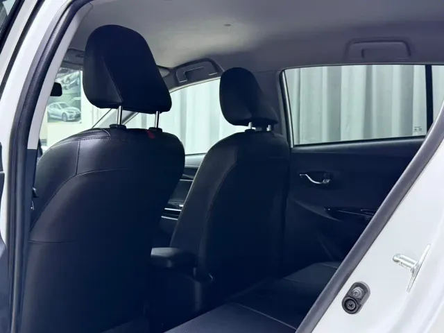 Toyota YARiS L Zhi Xuan — Фото автомобиля 18