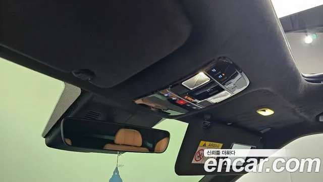 Hyundai Santa Fe — Фото автомобиля 21