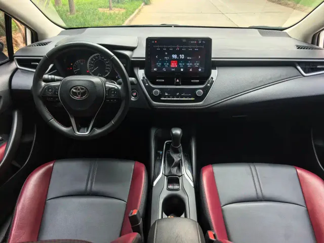 Toyota Corolla — Фото автомобиля 12