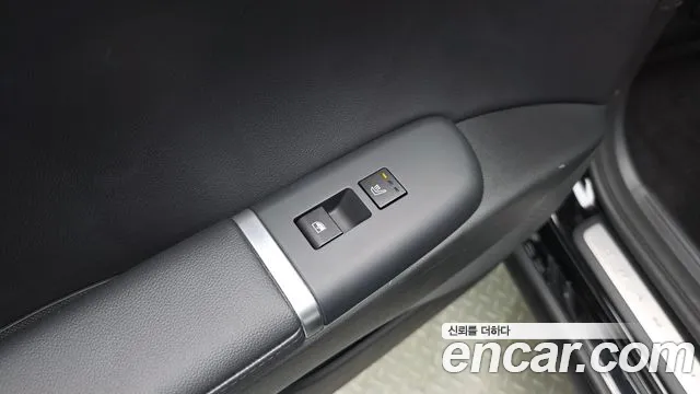 Hyundai Grandeur GN7 — Фото автомобиля 25