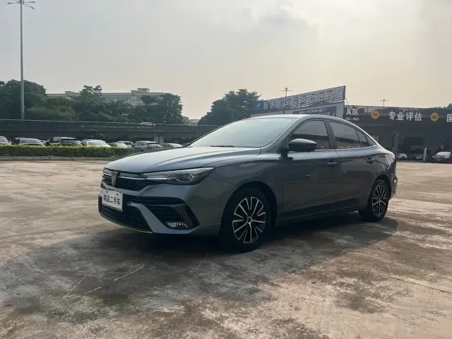 Фотография автомобиля — Roewe i5