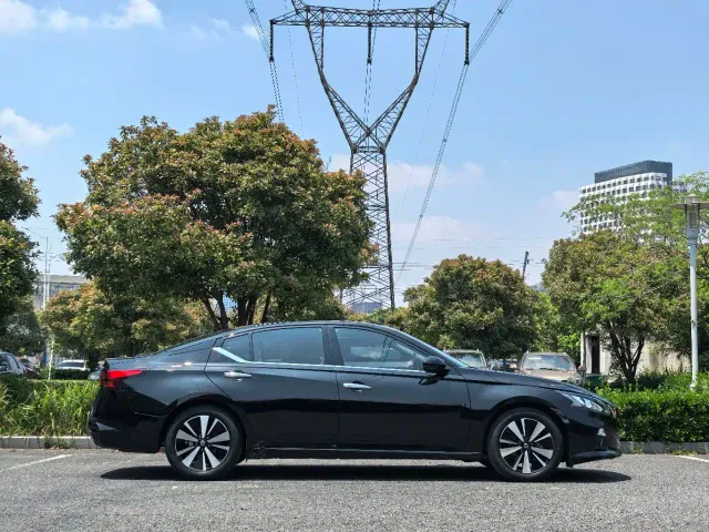 Nissan Teana — Фото автомобиля 11