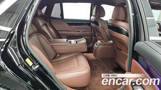 Genesis G90 — Фото автомобиля 12