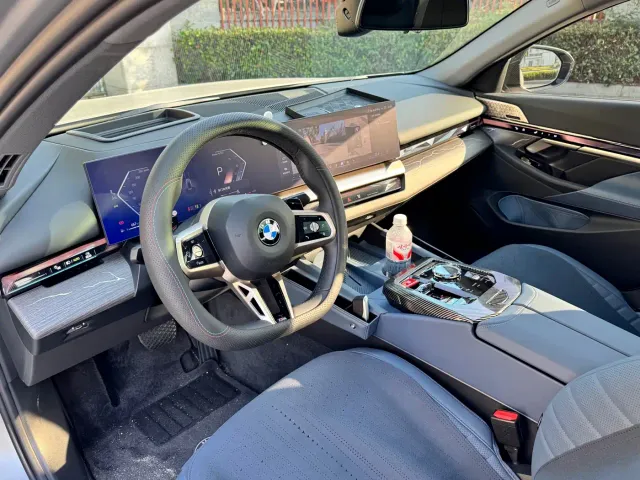 BMW 5 Series — Фото автомобиля 6