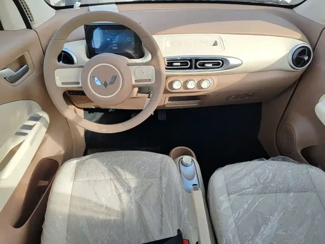 Wuling Hongguang Mini EV — Фото автомобиля 9
