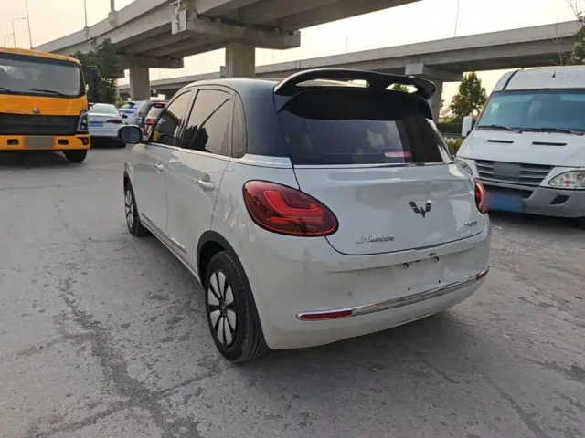 Wuling Bingo — Фото автомобиля 4