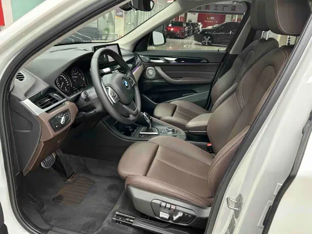 BMW X1 — Фото автомобиля 18