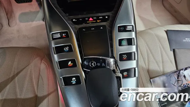 Mercedes-Benz AMG GT 4 двери 63 S 4MATIC+ — Фото автомобиля 17