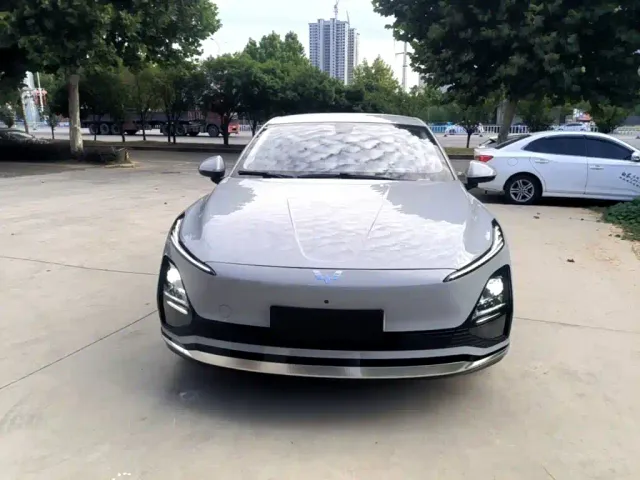 Wuling Starlight — Фото автомобиля 2