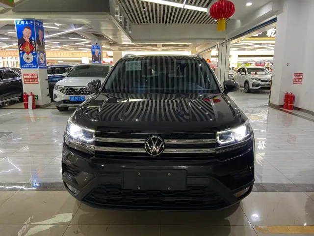 Volkswagen Tharu — Фото автомобиля 2