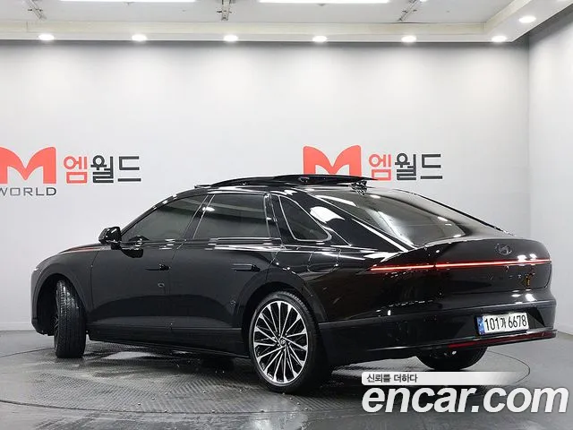 Hyundai Grandeur — Фото автомобиля 3