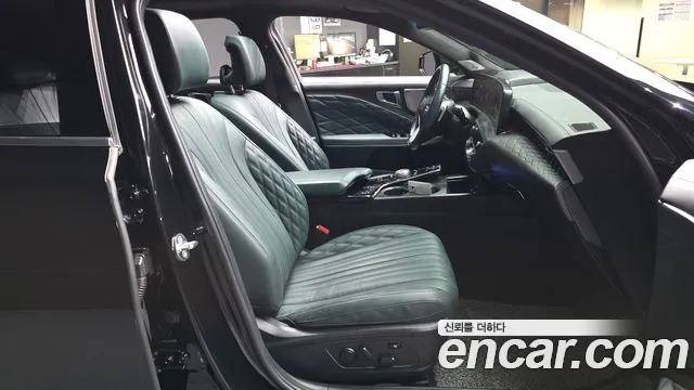 Kia K8 Hybrid — Фото автомобиля 17