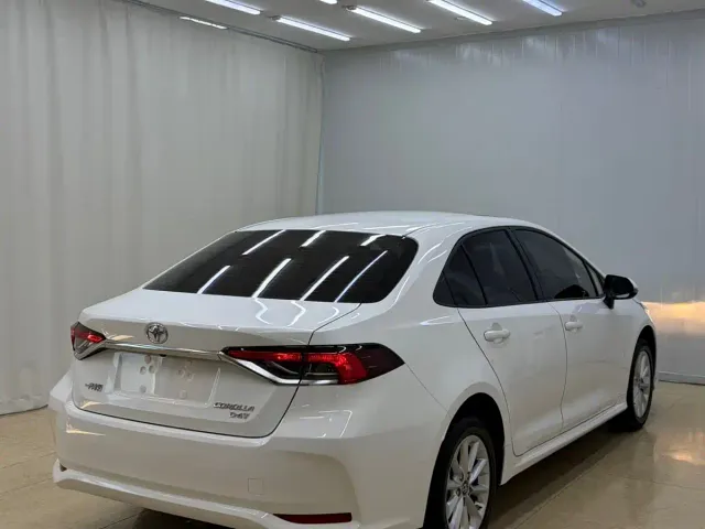 Toyota Corolla — Фото автомобиля 4