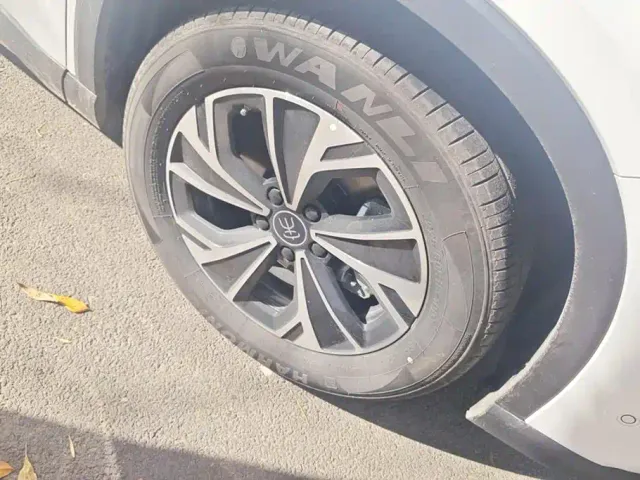 BYD Song Pro — Фото автомобиля 6