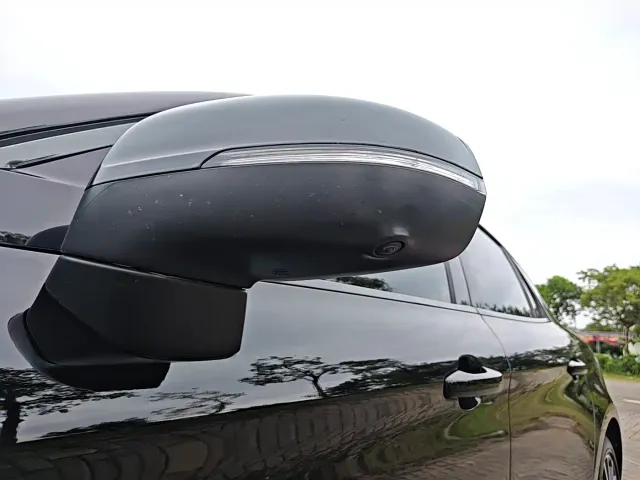 Lynk & Co 03 — Фото автомобиля 6