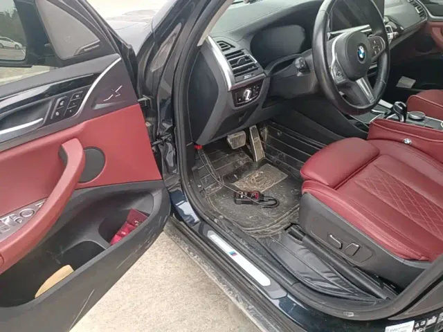 BMW X3 — Фото автомобиля 15