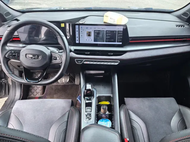 Geely Binrui — Фото автомобиля 7