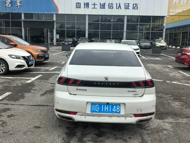 Peugeot 508 — Фото автомобиля 8