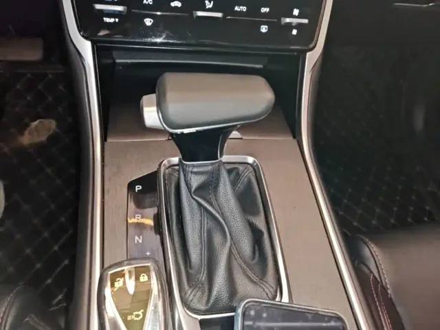 Changan CS75 — Фото автомобиля 13
