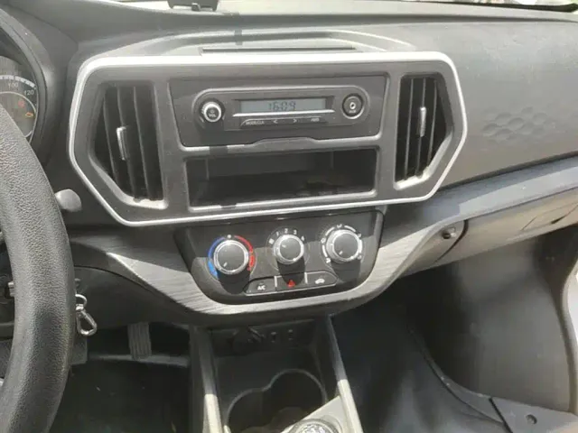 Changan Ruixing M60 — Фото автомобиля 12