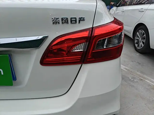 Nissan Sylphy — Фото автомобиля 7